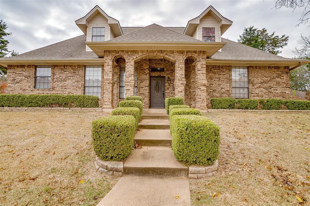 1918 Woodland Hills Lane, Weatherford