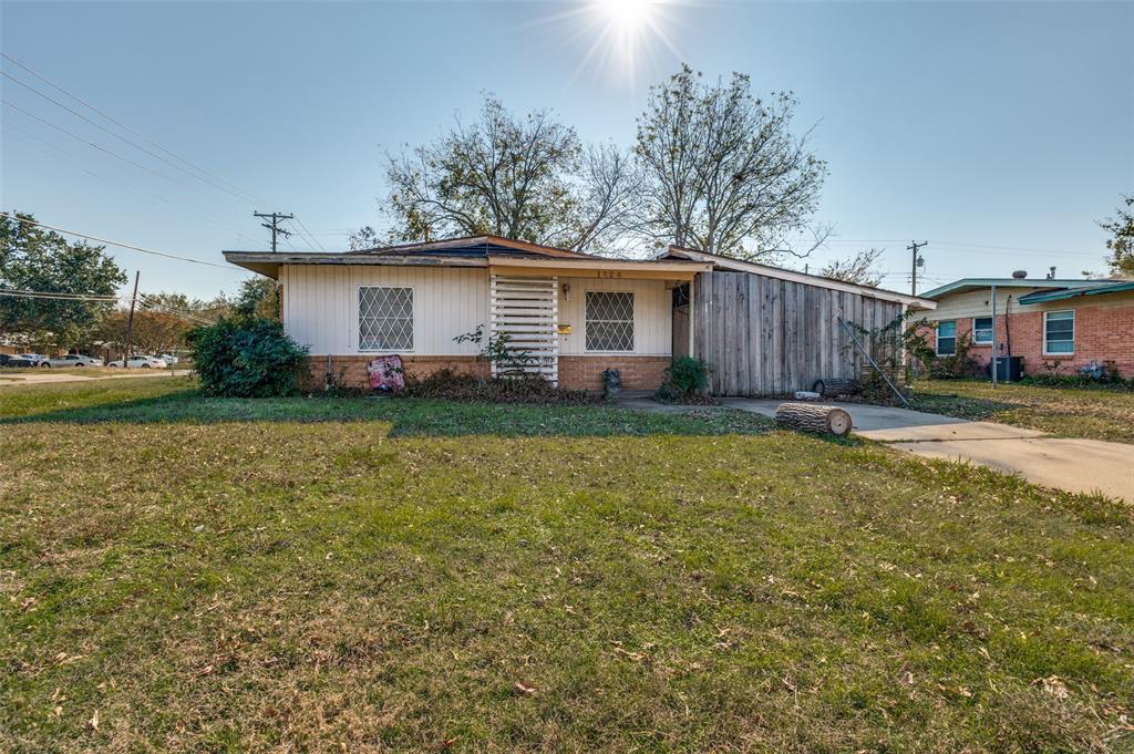 1424 Arcady Lane, Irving