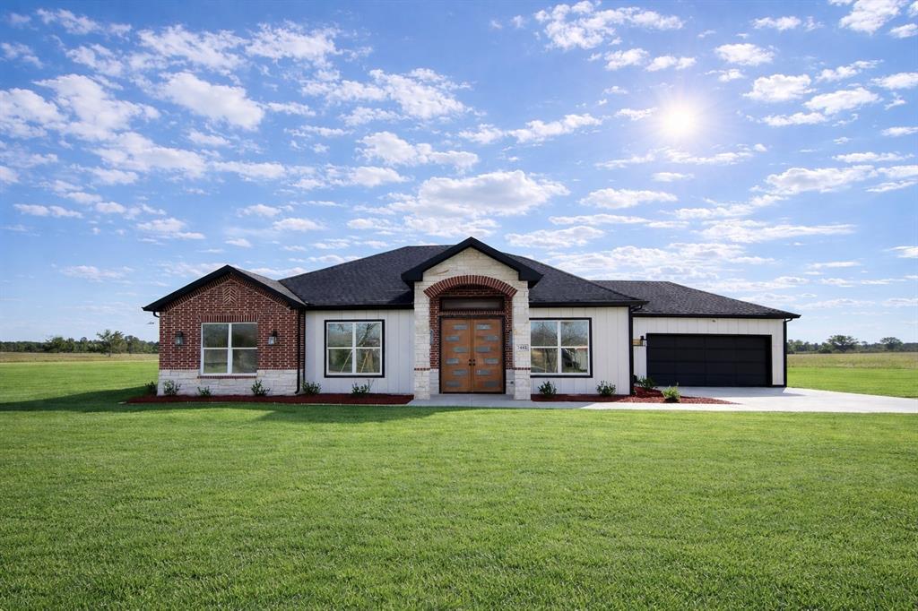 7442 County Road 4023 Road, Kemp