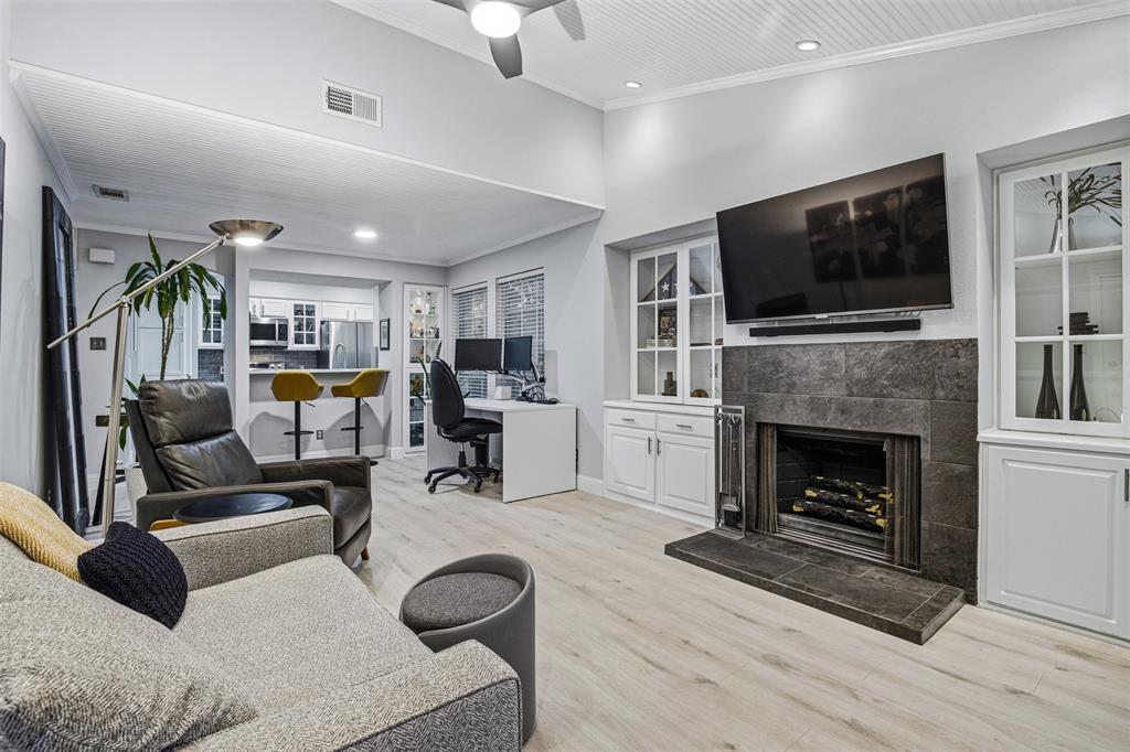 4067 Beltway Drive 151, Addison