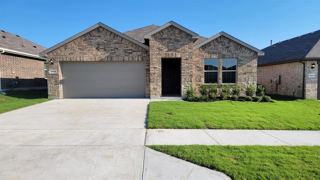 9429 Mint Hill Drive, Fort Worth