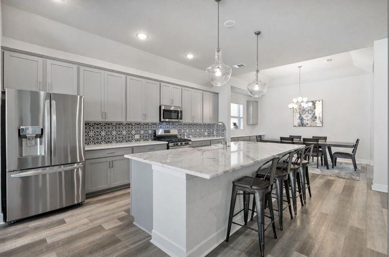 6244 Tavolo Parkway, Fort Worth