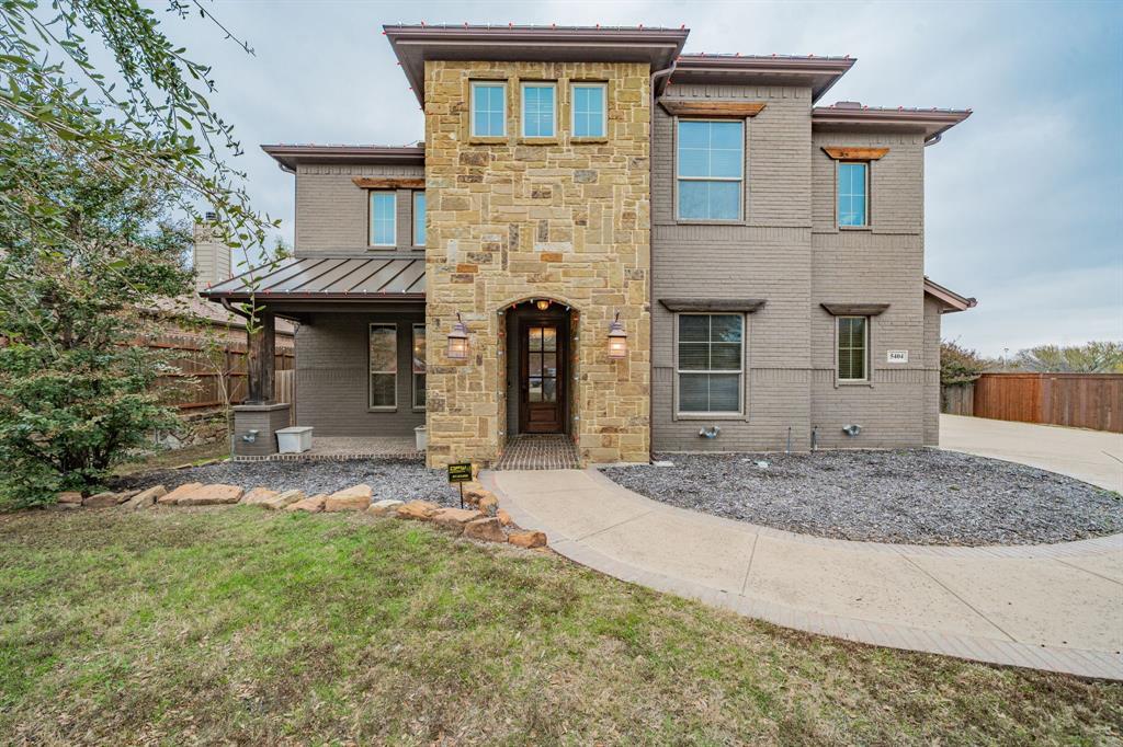5404 Paloma Blanca Drive, Fort Worth