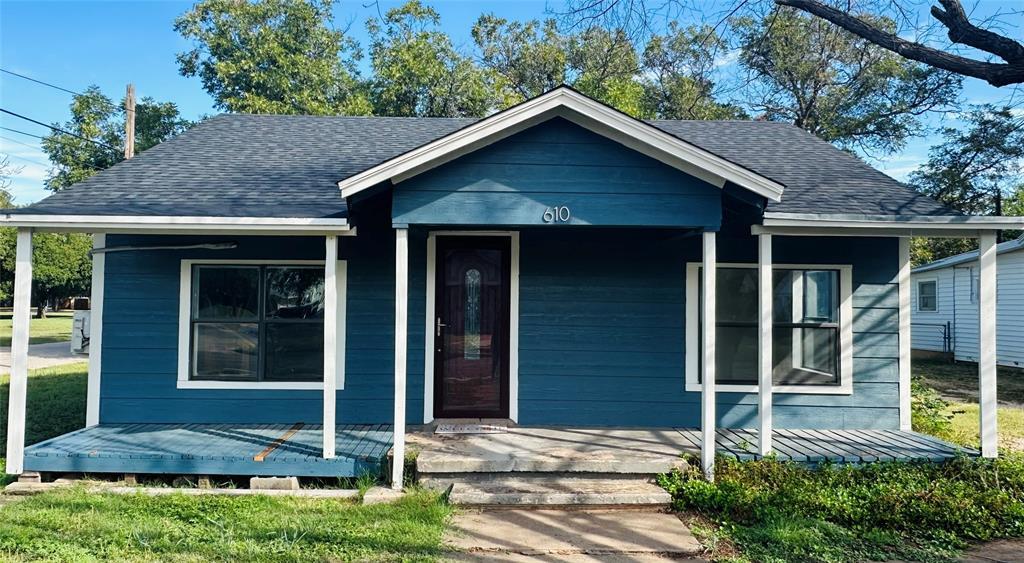 610 W Dale Street, Winters