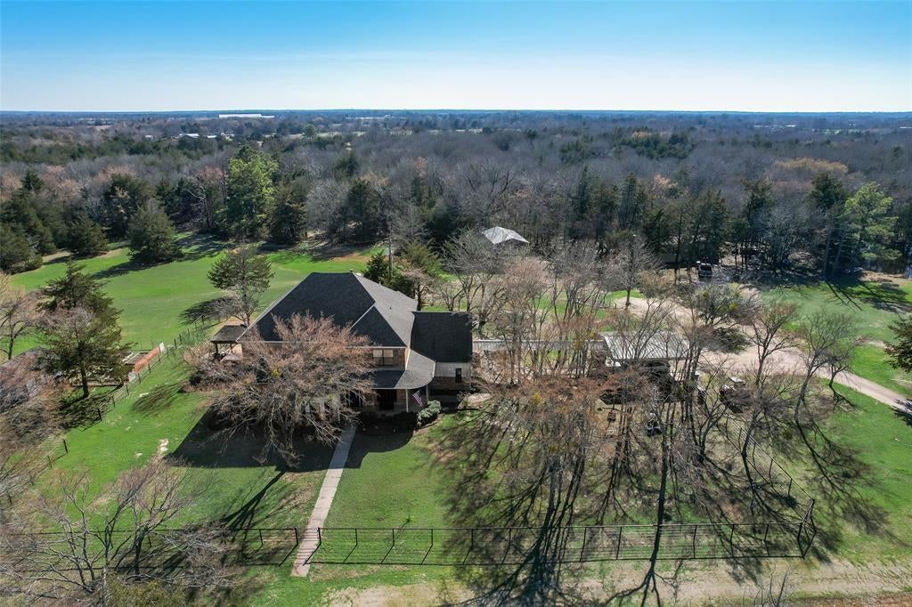 625 County Road 1134, Lone Oak