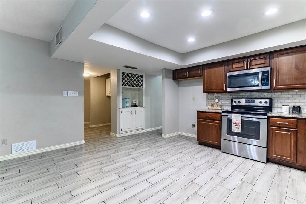 3510 Chamberland Drive, Arlington