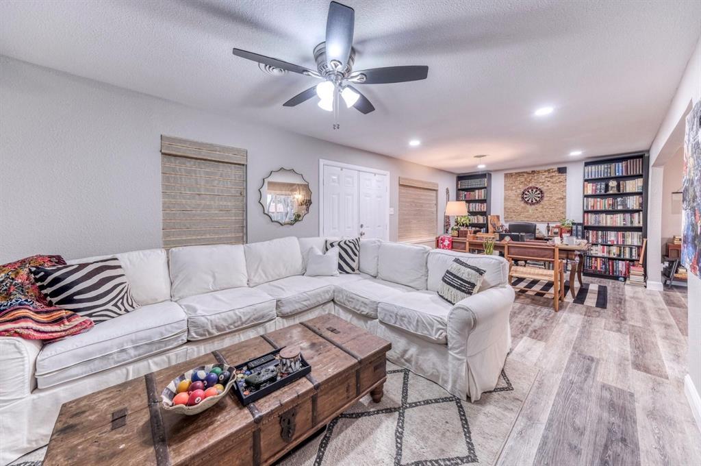 5163 Waits Avenue, Fort Worth