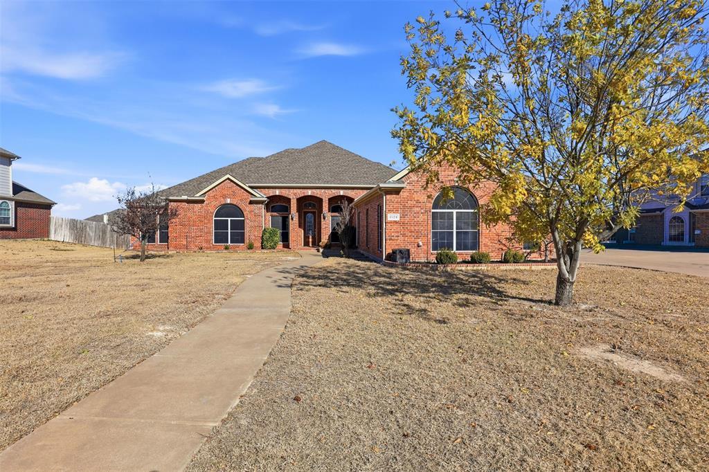 1524 Desert Hills Drive, Fort Worth