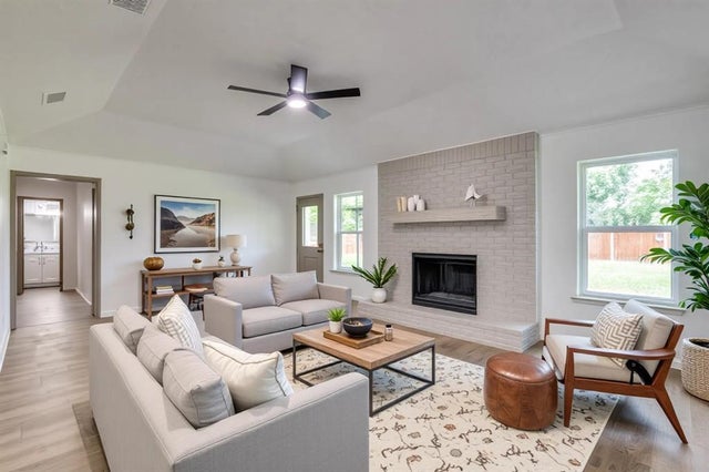 Photo of Listing #21129252