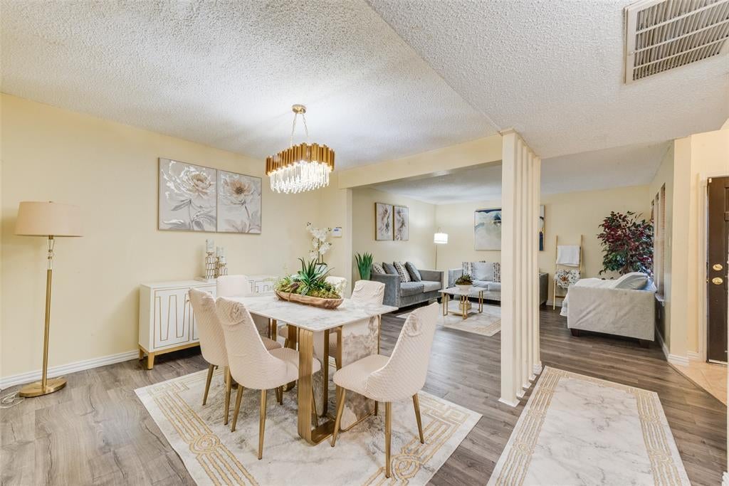 527 Towne House Lane, Richardson