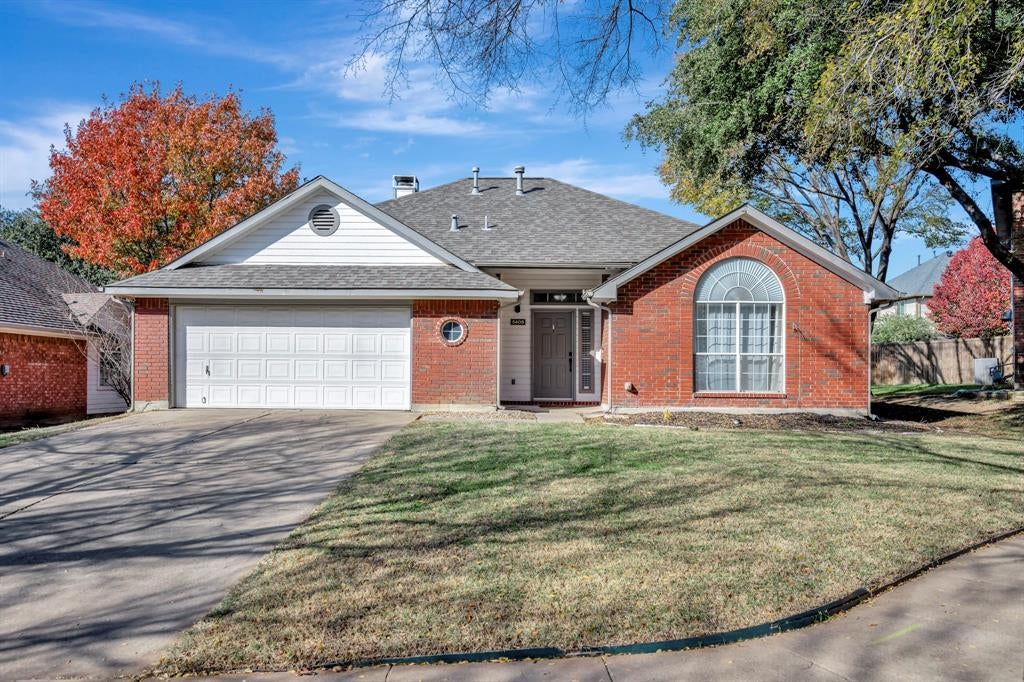 5405 Glacier Court, Fort Worth