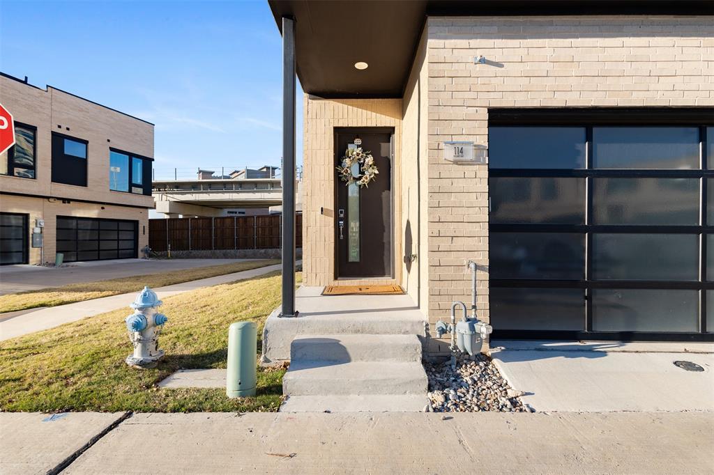 114 Enclave Way, Richardson