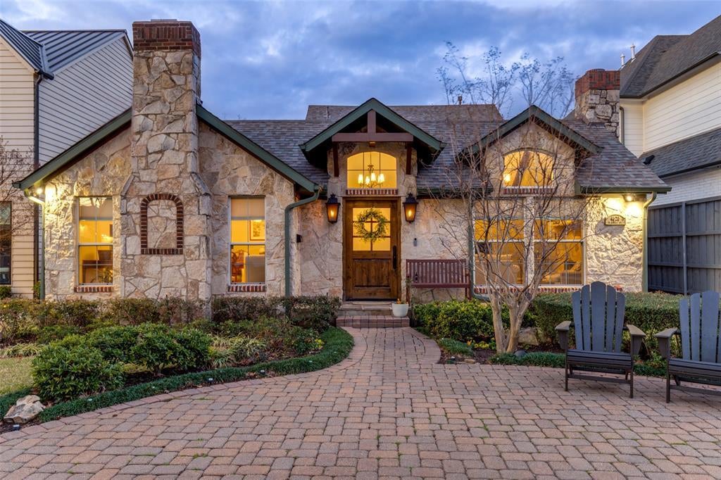 4623 W Amherst Avenue, Dallas