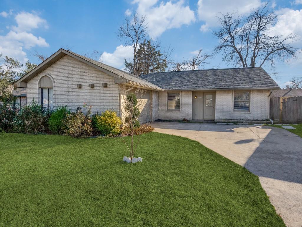 1604 Williamsburg Drive, Plano