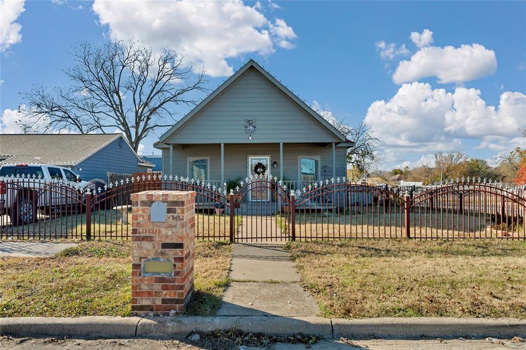 3700 8th Avenue, Fort Worth
