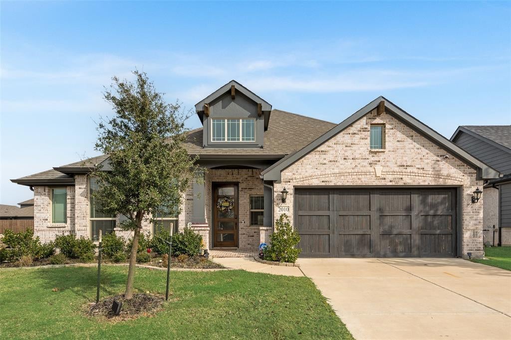 2010 Dundalk Lane, Forney