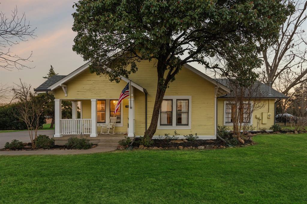 704 Williams Street, Rockwall