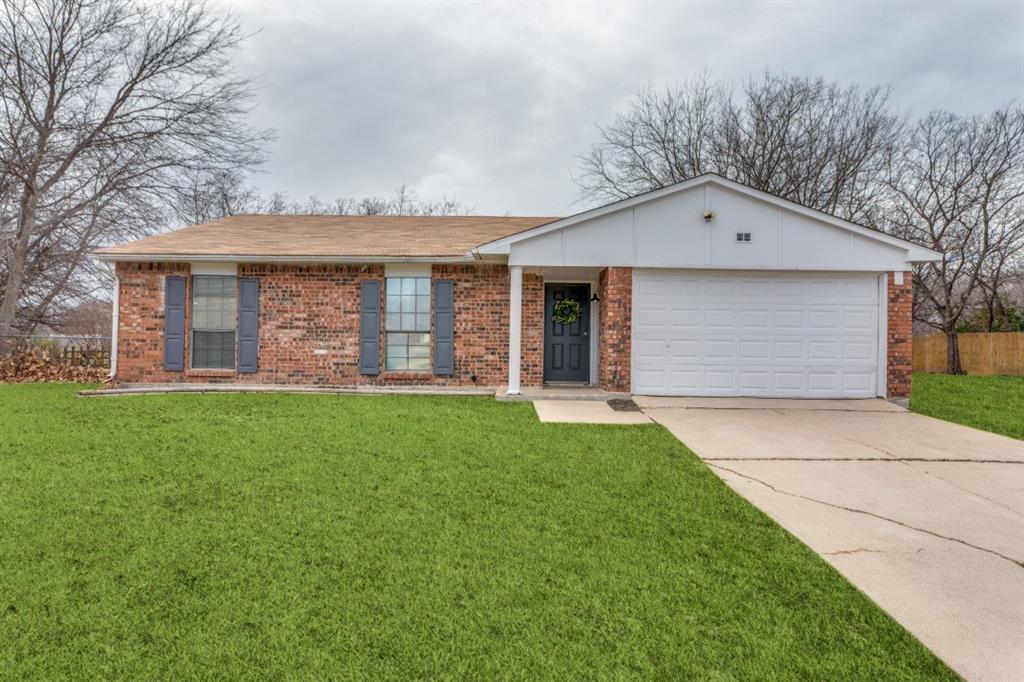5817 Sidewinder Trail, Fort Worth
