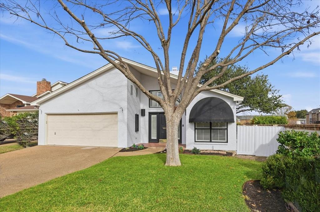 22 One Main Place, Benbrook