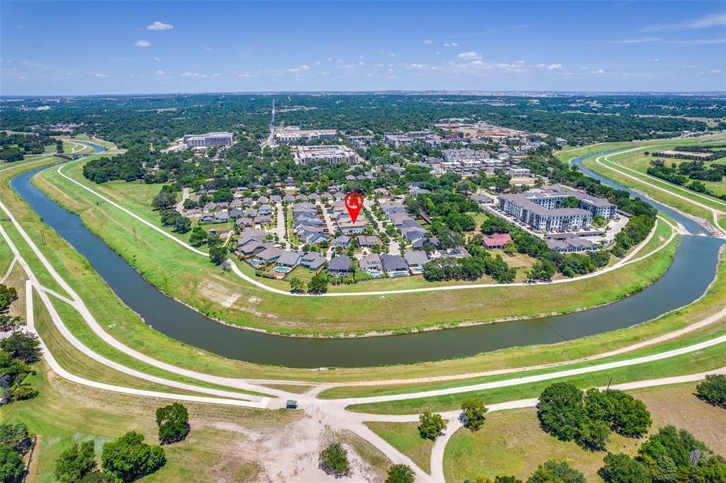 520 Sheer Bliss Lane, Fort Worth