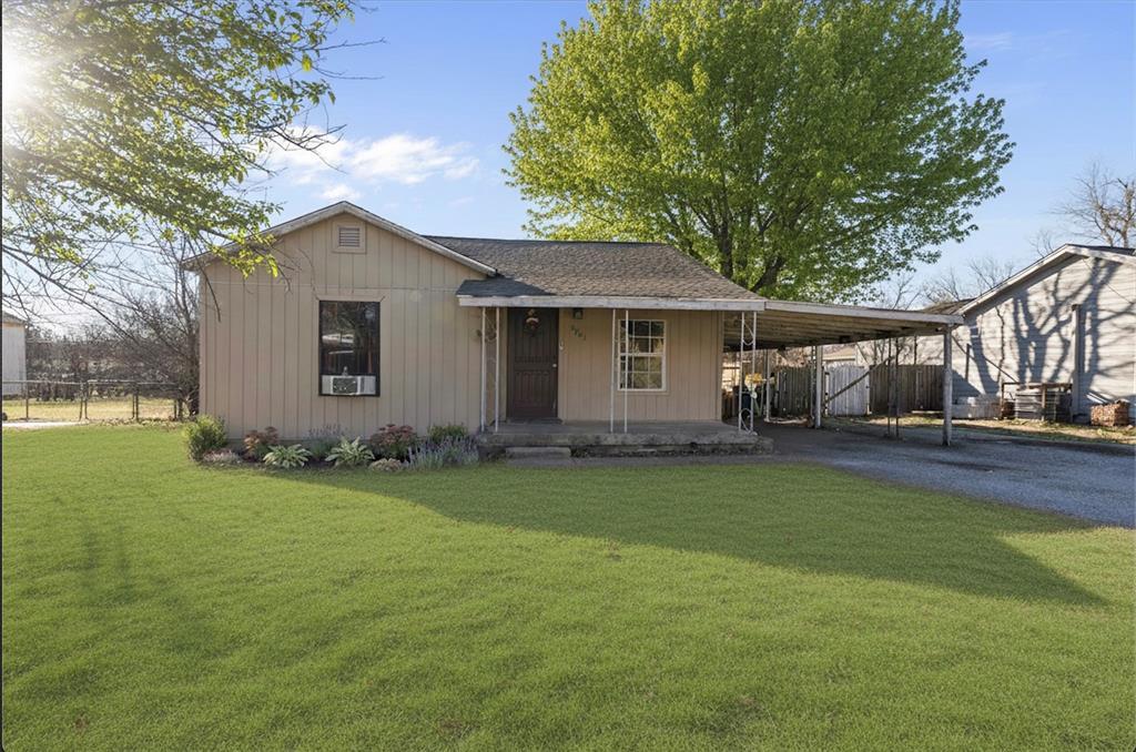 9201 Farmer Road, White Settlement