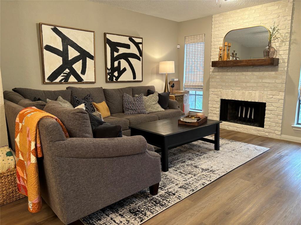 7429 Kingswood Drive, Fort Worth