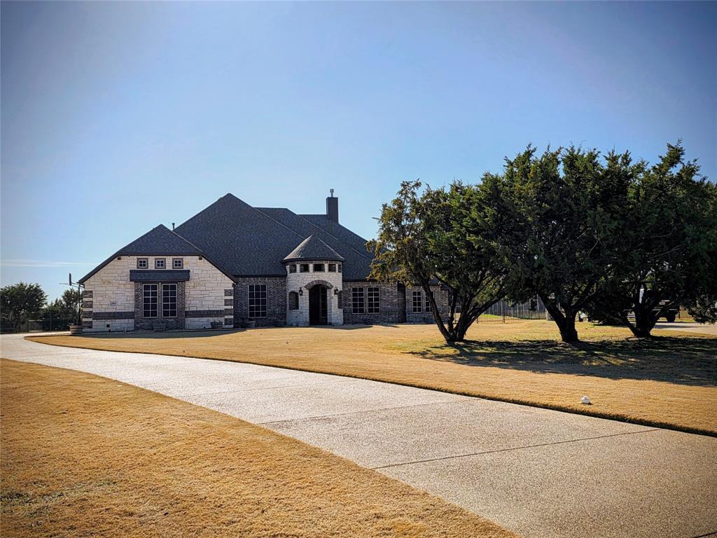 2015 Alps Court, Cedar Hill
