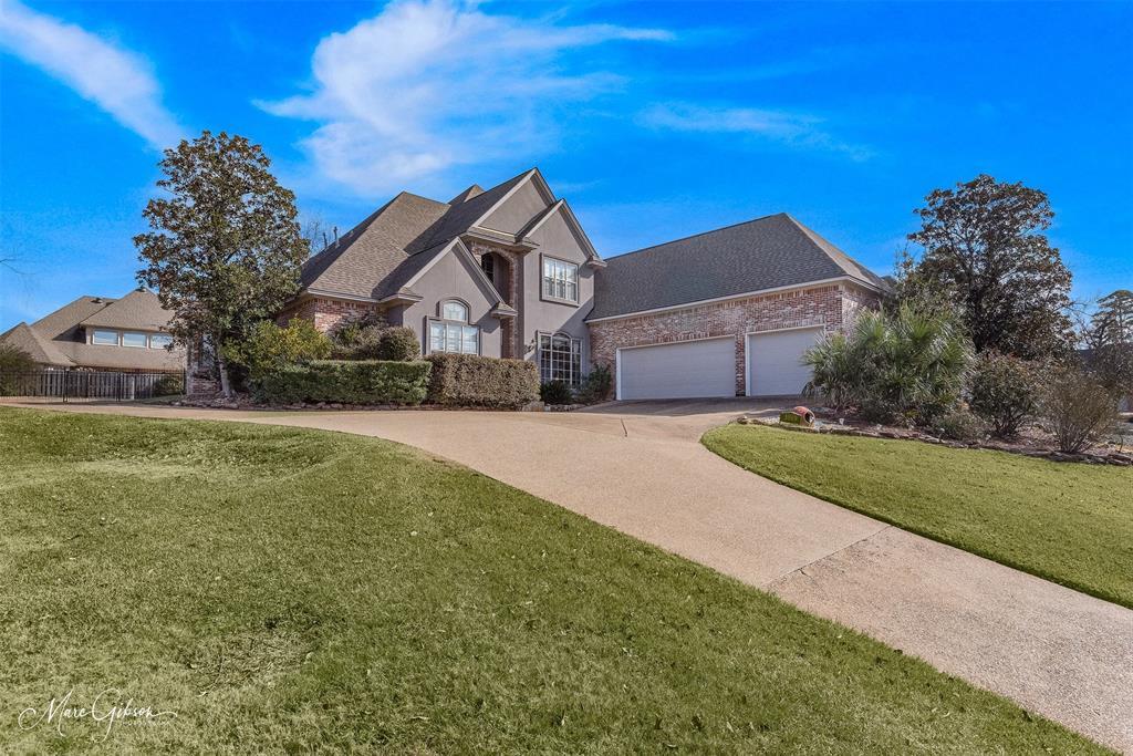1069 Waters Edge Circle, Shreveport