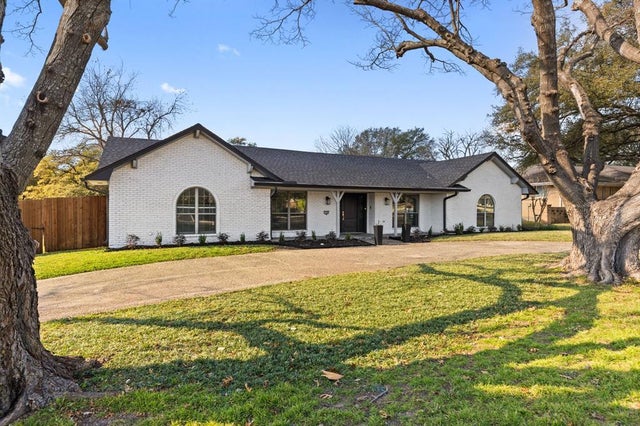 14909 Hillcrest Road, Dallas