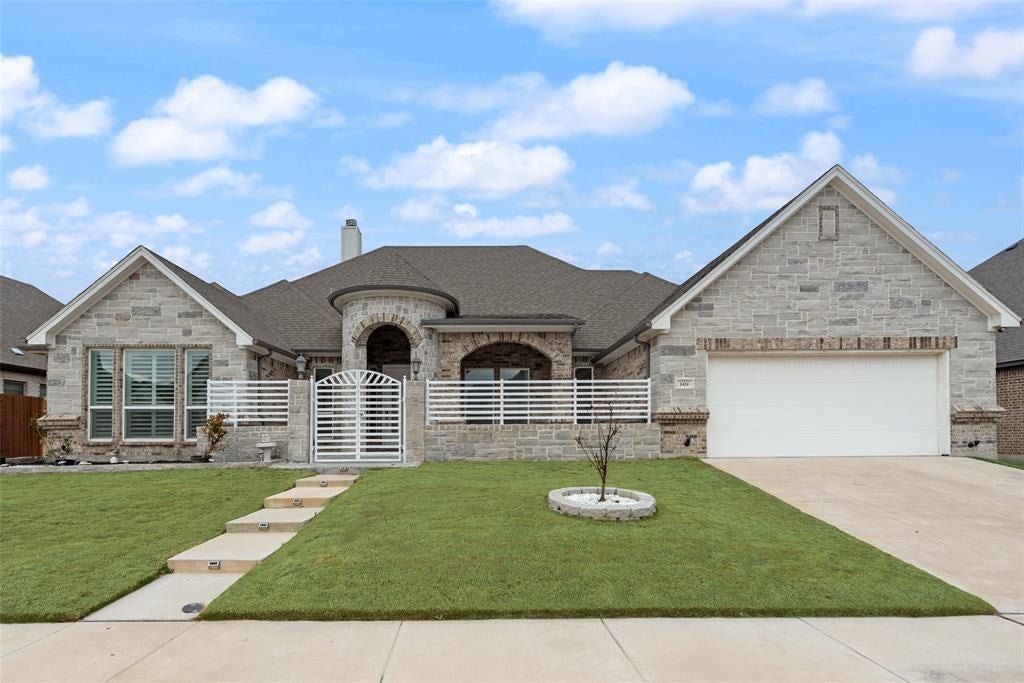 1424 Silent Springs Drive, Fort Worth