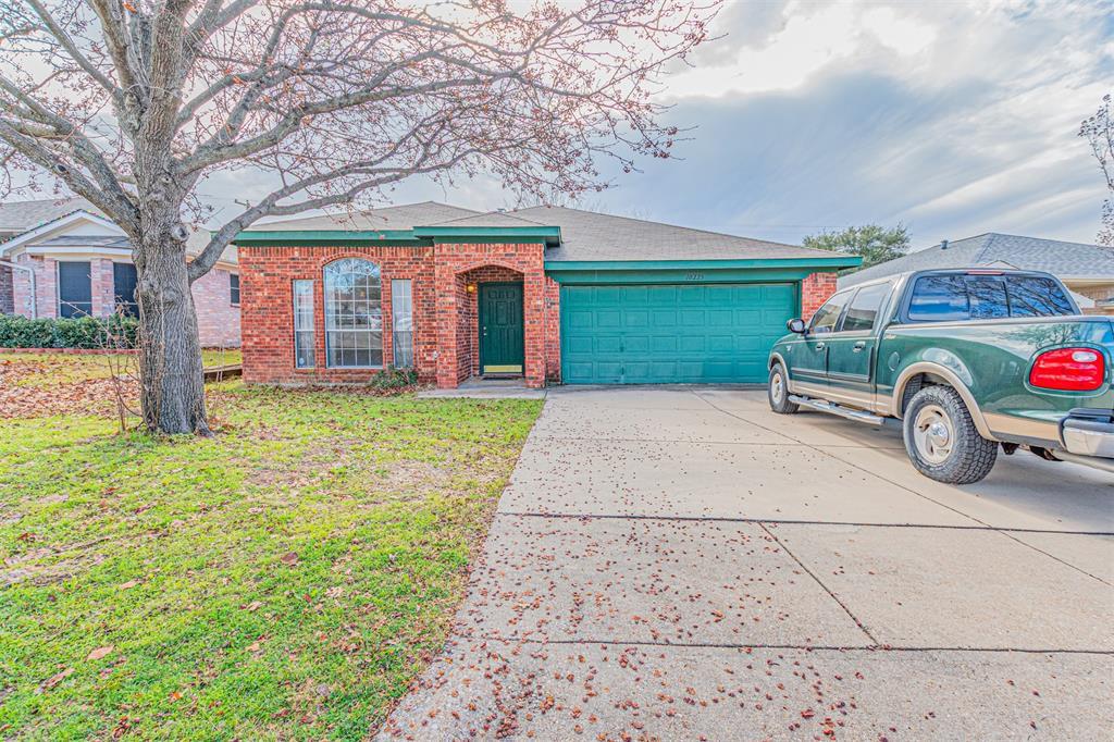 10225 Pleasant Mound Drive, Fort Worth