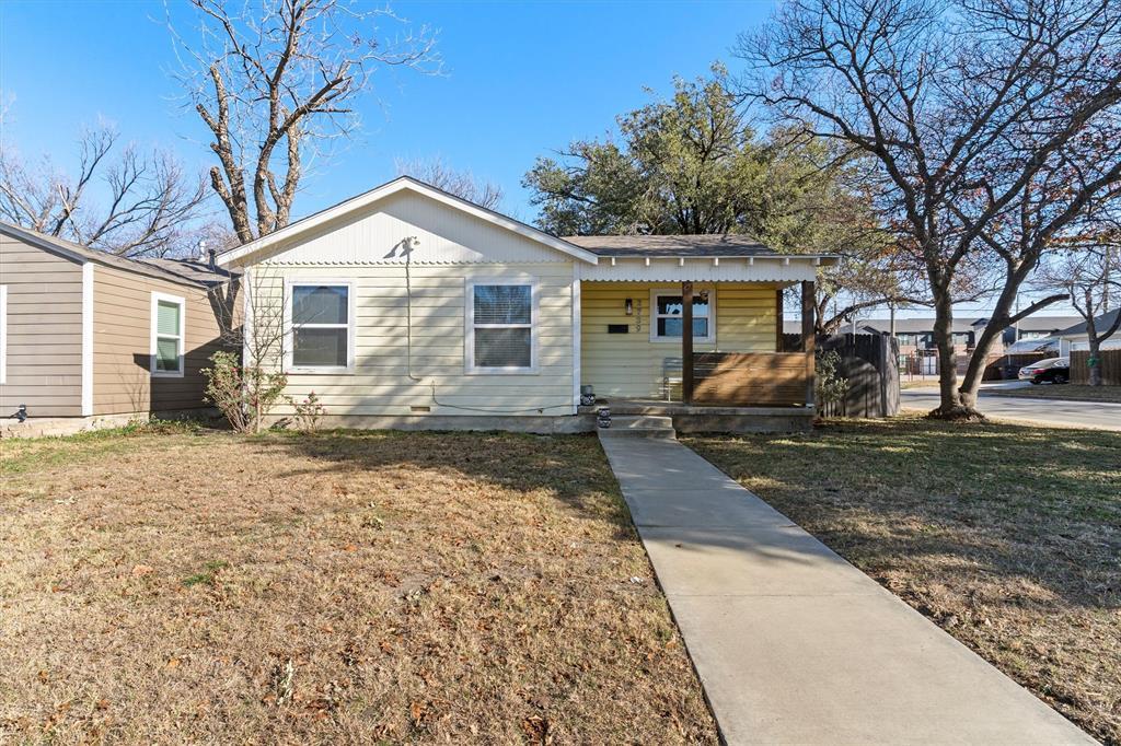 2739 Livingston Avenue, Fort Worth