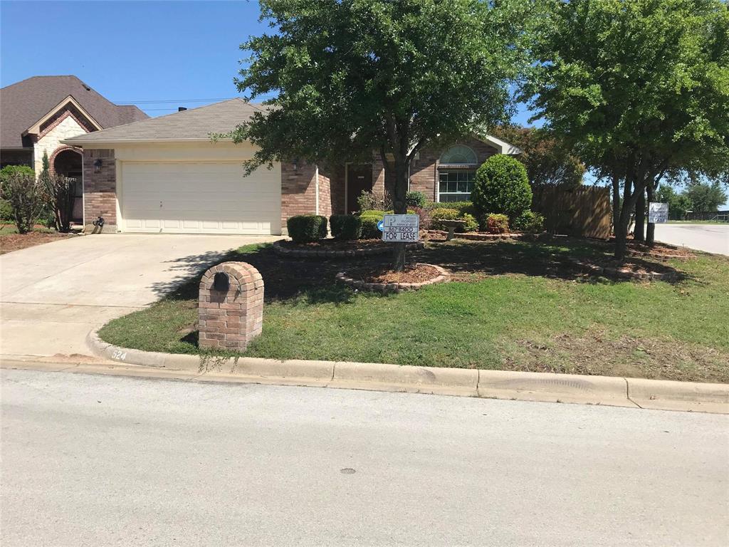 524 Caravan Drive, Fort Worth