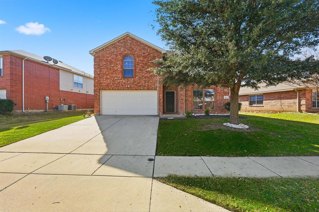 10733 Kittering Trail, Fort Worth