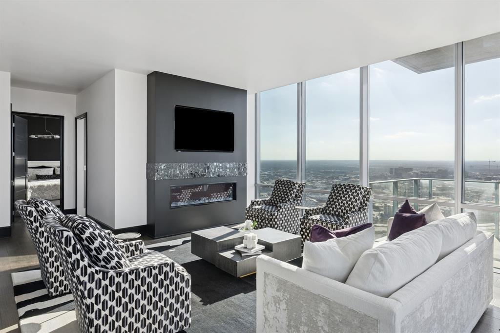 1301 Throckmorton Street 2601, Fort Worth