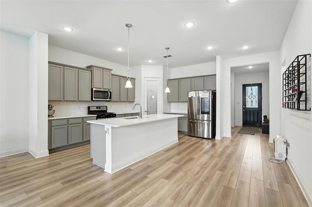 1812 Lithgow Road, Celina