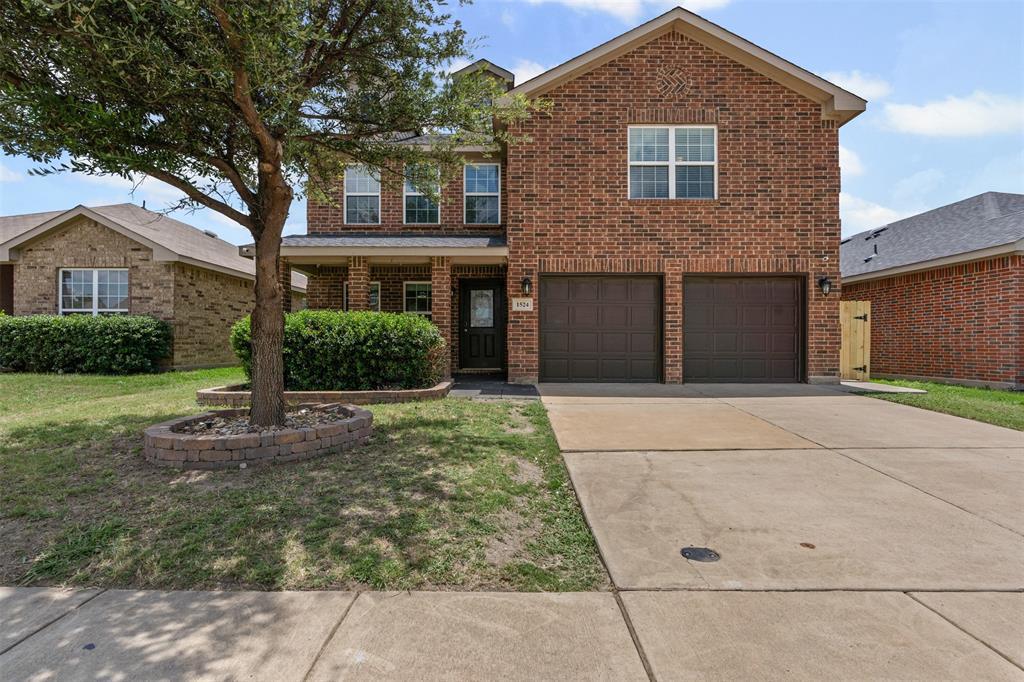 1524 Quails Nest Drive, Fort Worth