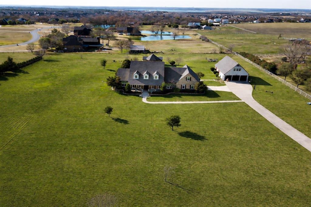 992 Anna Cade Road, Rockwall