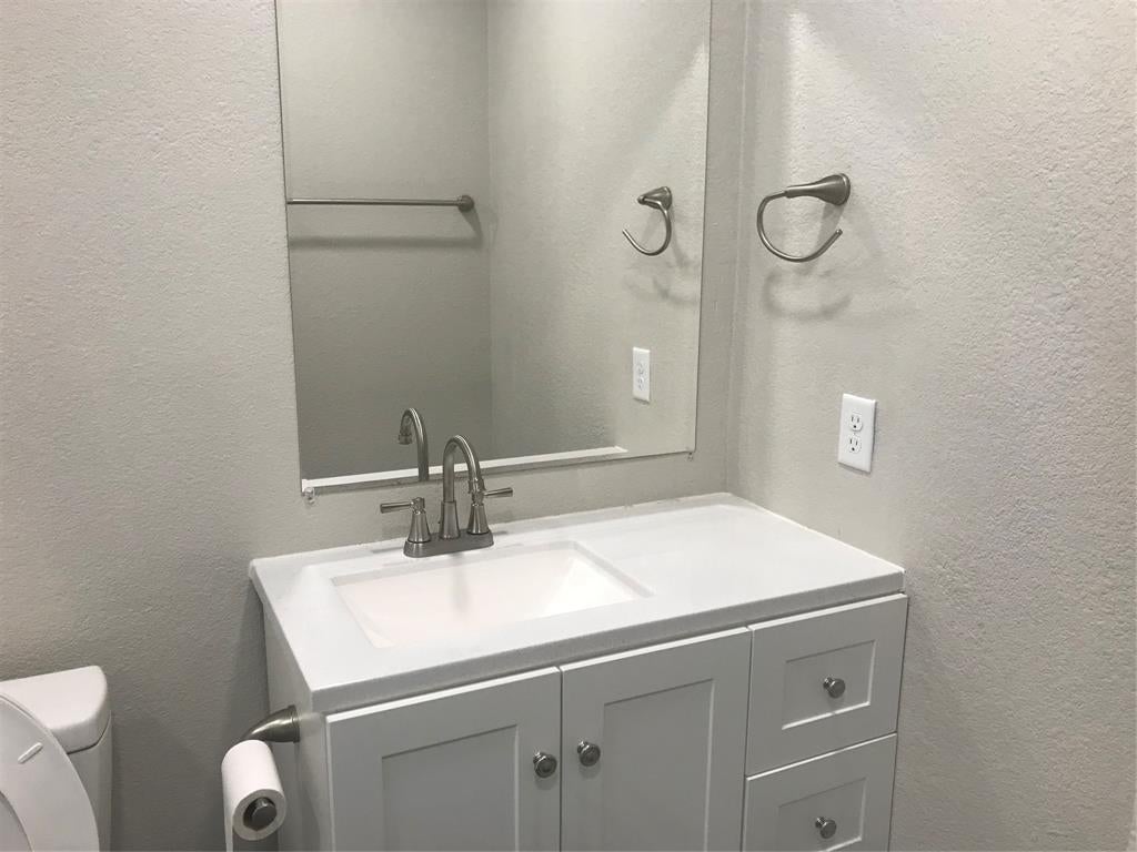 1924 Oak Hill Circle, Dallas