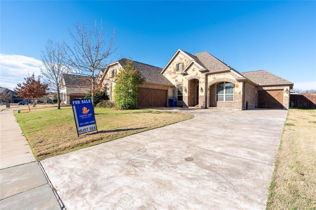 9101 Waters Lane, Rowlett