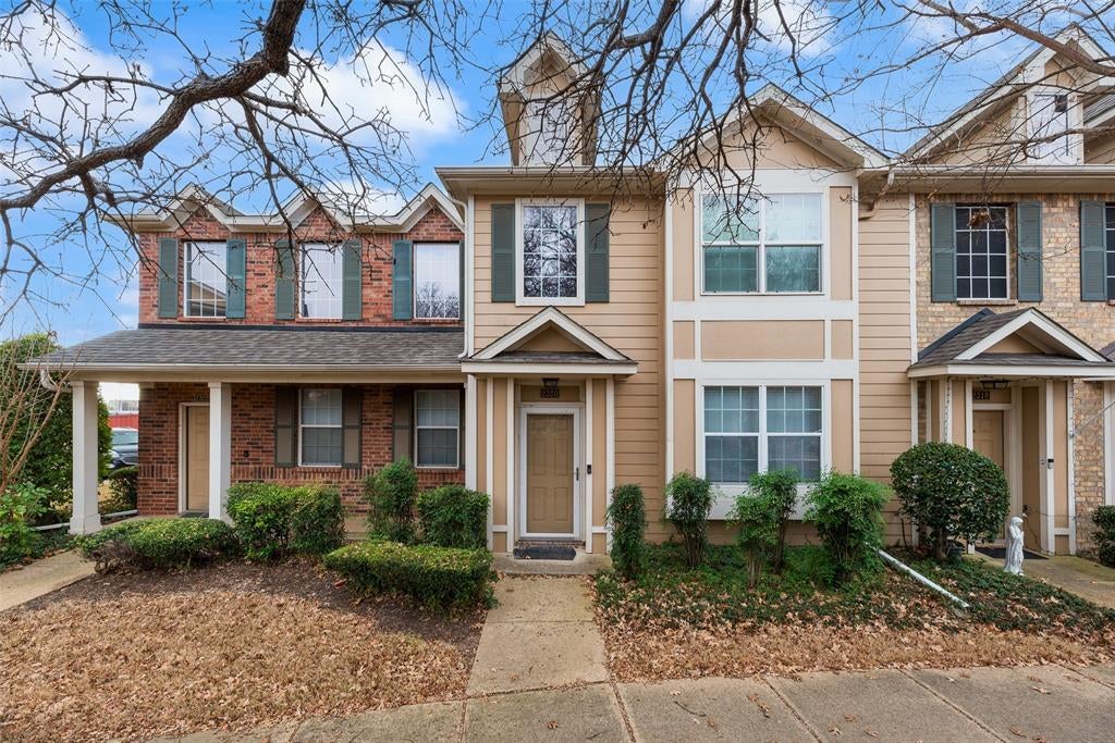 2320 Durango Ridge Drive, Bedford