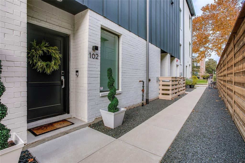 4223 Holland Avenue 102, Dallas