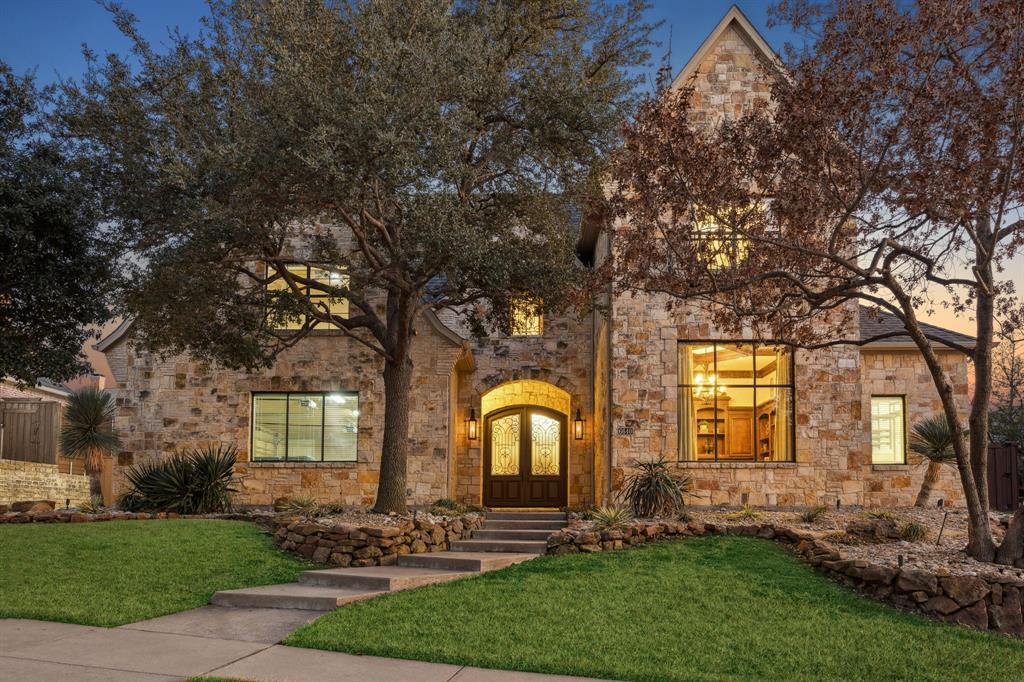 6640 Briar Ridge Lane, Plano