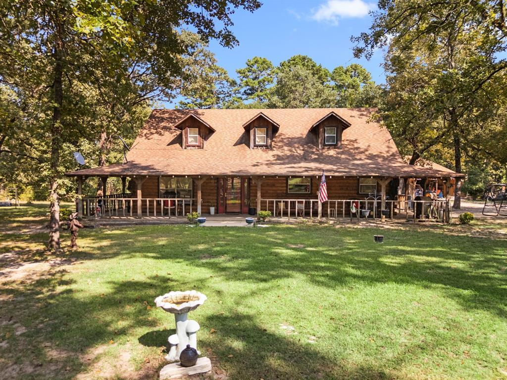 1081 County Road 3875, Mineola