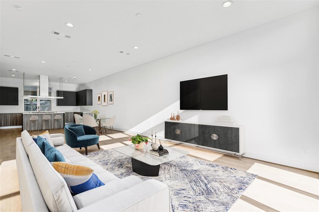 3040 Chimes Street, Dallas