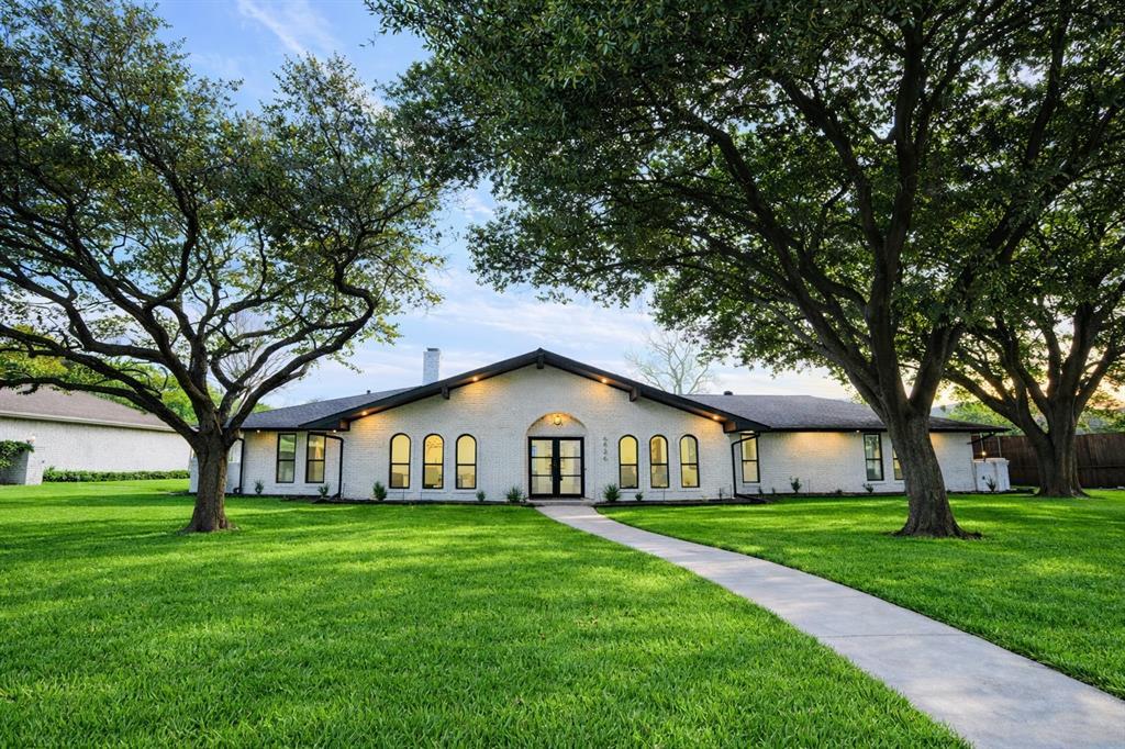 6826 Town Bluff Drive, Dallas