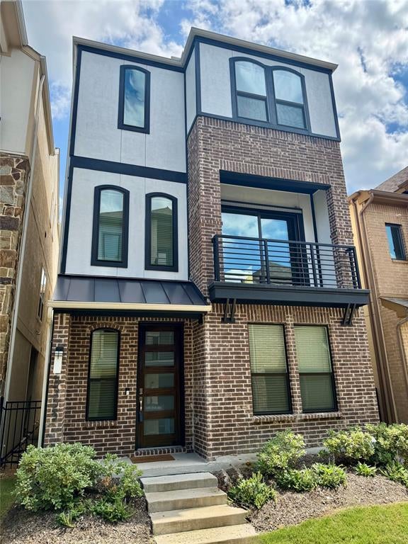 8233 Laflin Lane, Dallas