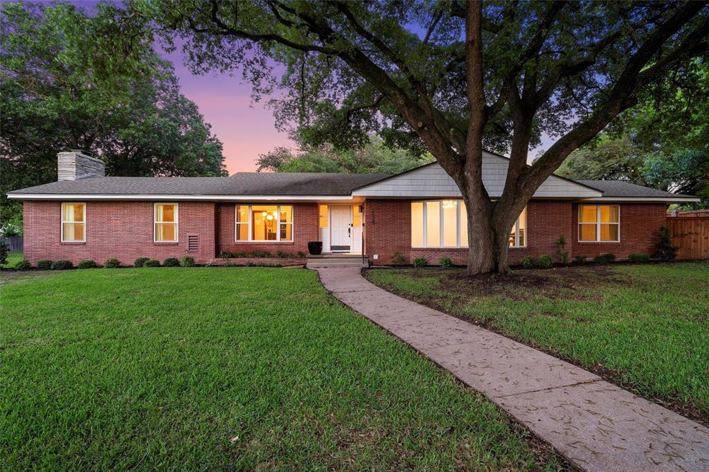 2625 Old Oaks Drive, Waco