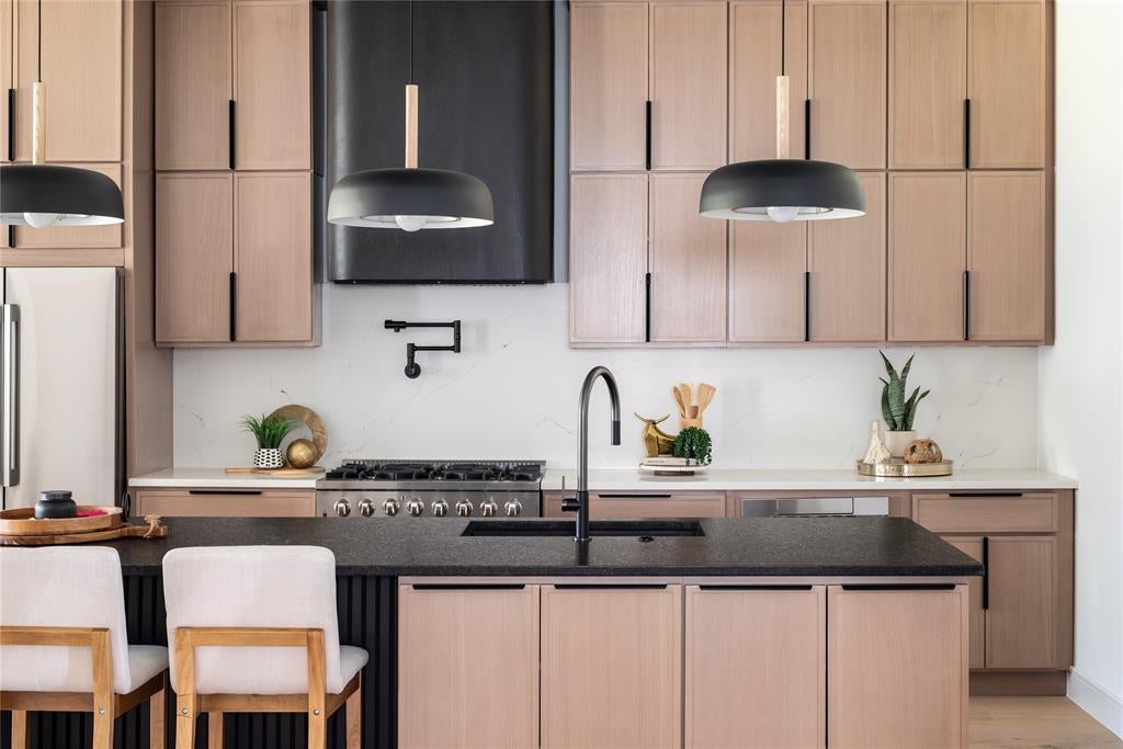 4322 Sexton Lane, Dallas