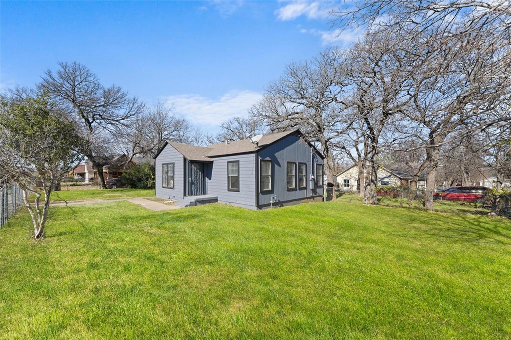3841 Avenue M, Fort Worth